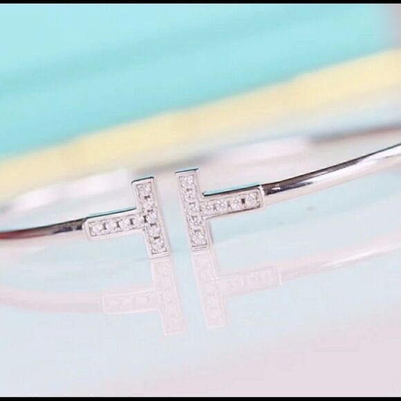 Silver Tone T Bar Open Brscelet - Picture 3 of 4